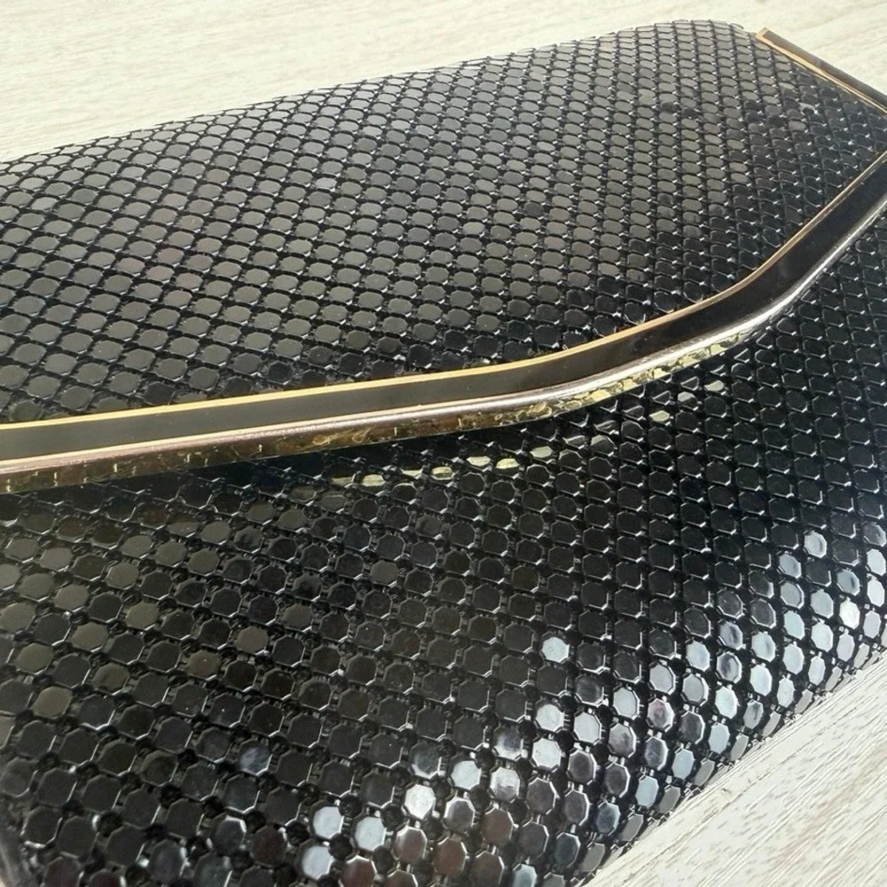 Vintage 60s Evening Metal Mesh Clutch Purse Chain Strap Black Gold Tone |9x6|